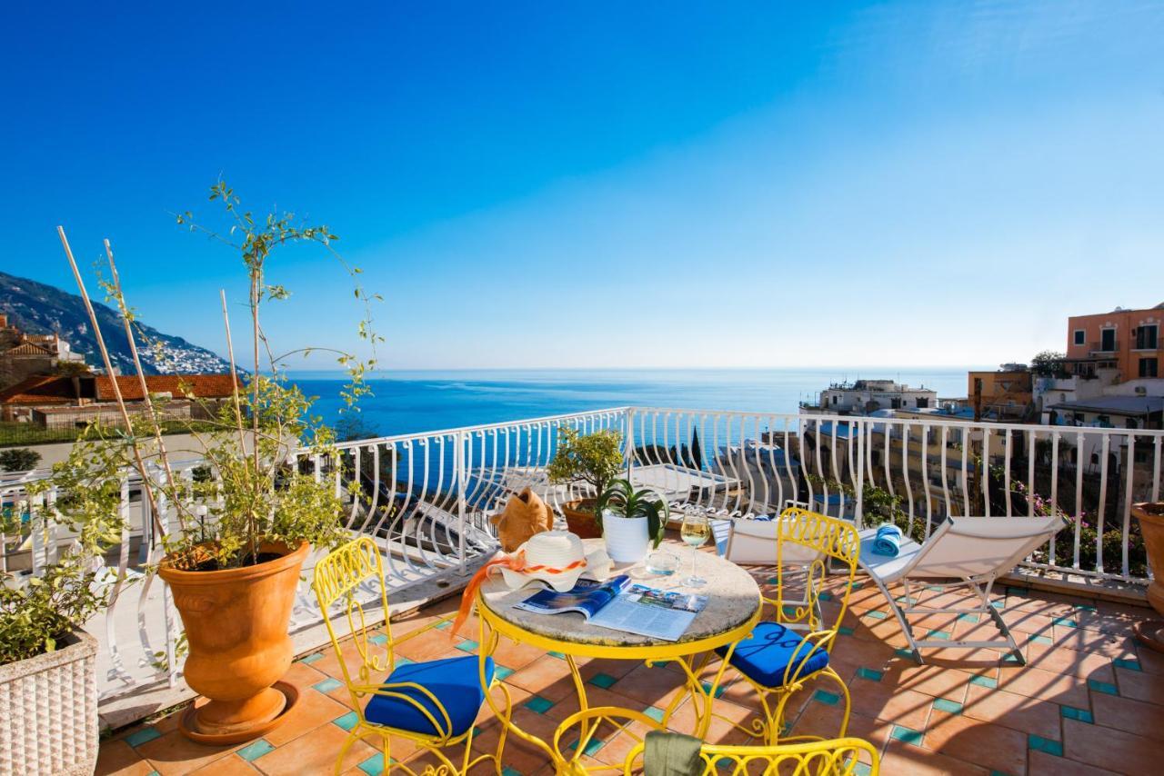 Hotel Villa Delle Palme In Позитано Екстериор снимка