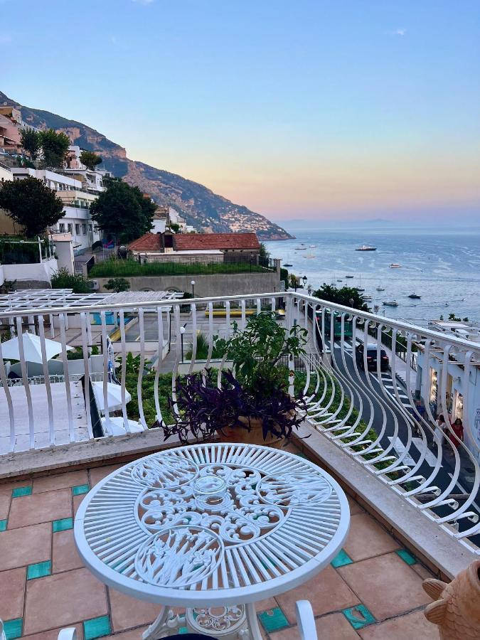 Hotel Villa Delle Palme In Позитано Екстериор снимка